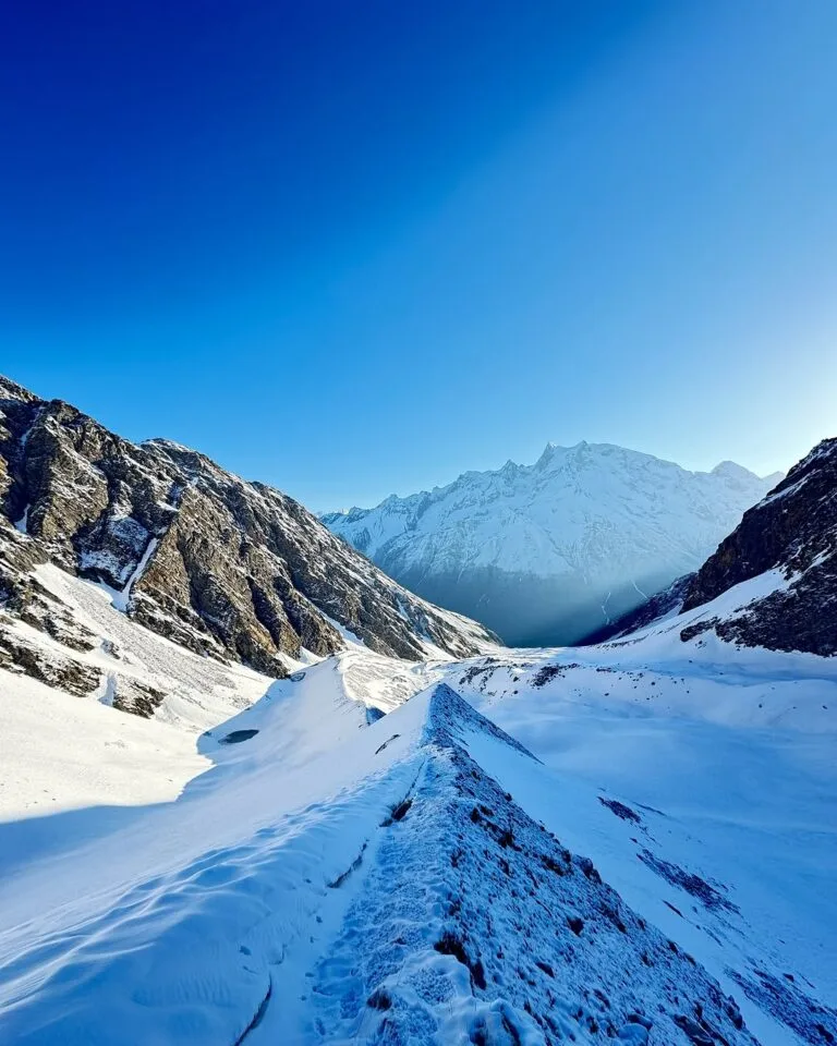 route to Bali pass Trek